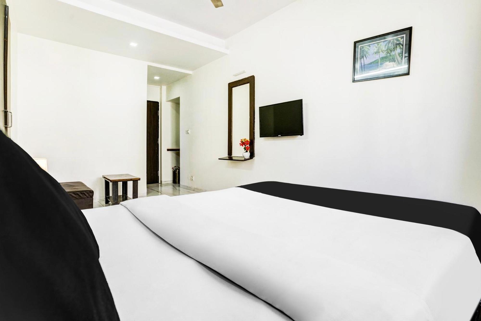 Super Hotel O Nashik Near Vijay Mamta Theatre Formerly Sahara Inn Exterior photo